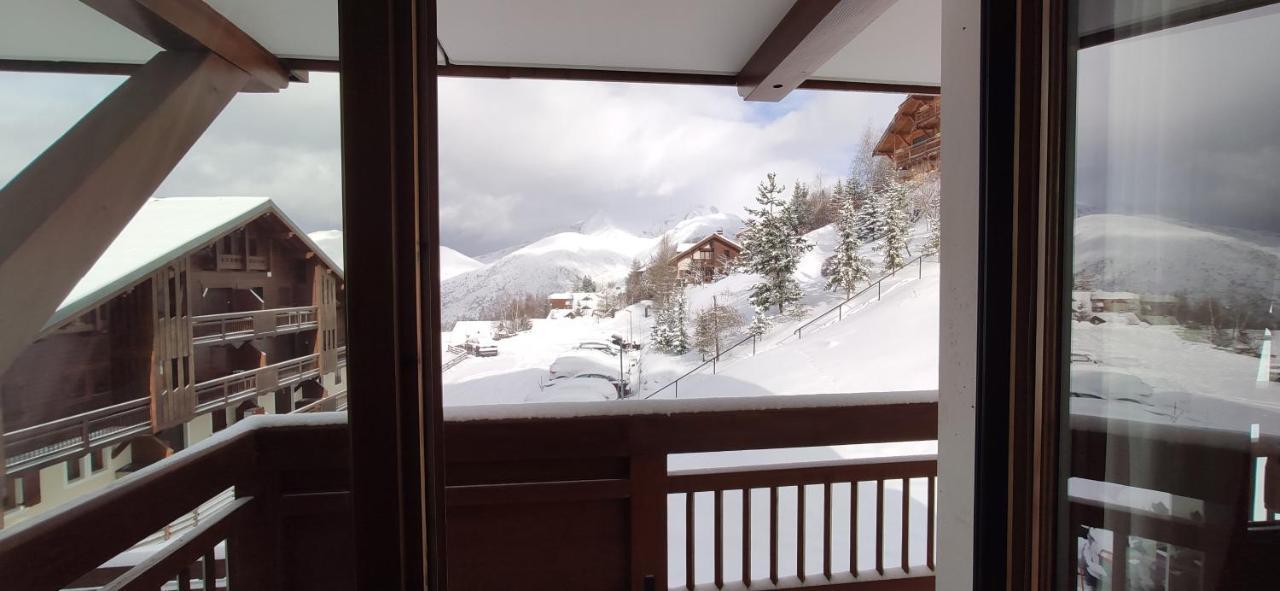 T2 Meuble Tourisme 3 Etoiles, Pied Des Pistes-Parking Prive Avec Balcon Et Superbe Vue Apartment Les Deux Alpes Bagian luar foto